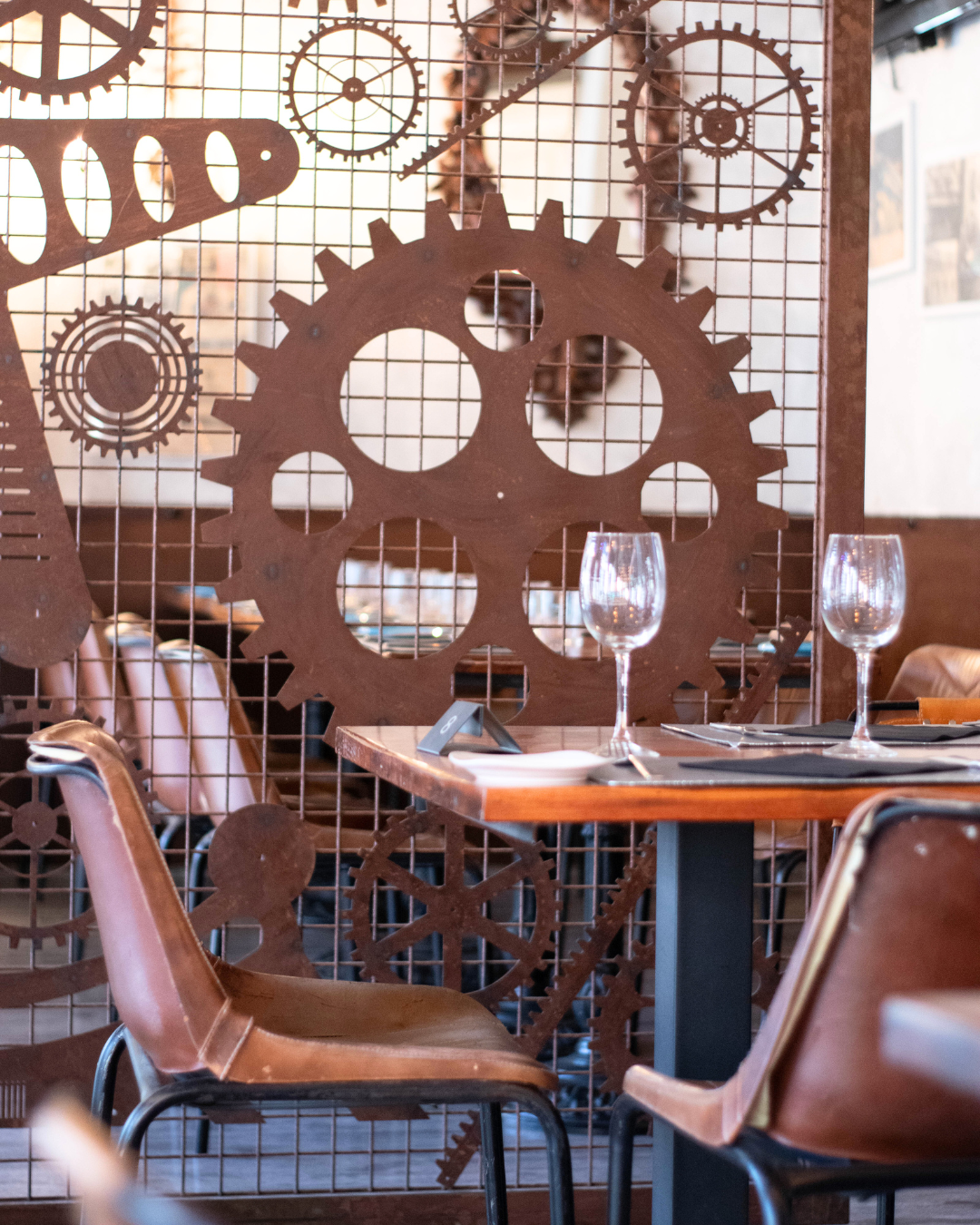 restaurante-para-cenas-de-empresa-en-Alcala-de-Henares-Hemisferio-Loft-2.png